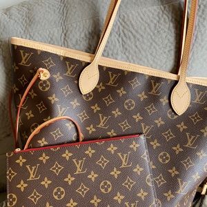 Louis Vuitton Neverfull mm with pochette pouch